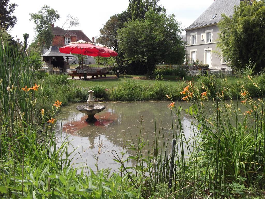 مبيت وإفطار Couffy Le Moulin Du Modon Proche Du Zooparc De Beauval المظهر الخارجي الصورة