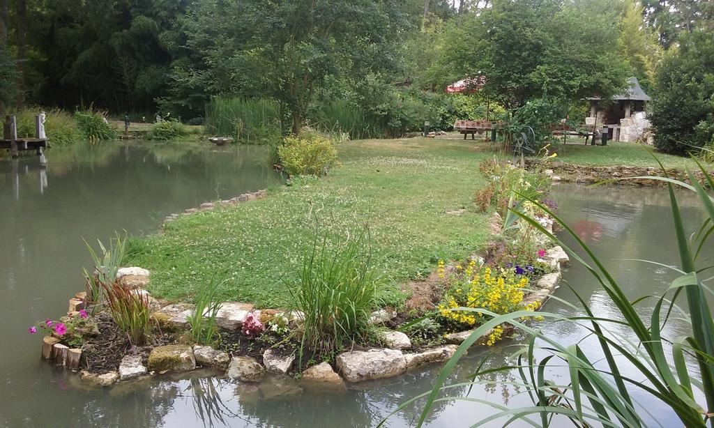 مبيت وإفطار Couffy Le Moulin Du Modon Proche Du Zooparc De Beauval المظهر الخارجي الصورة